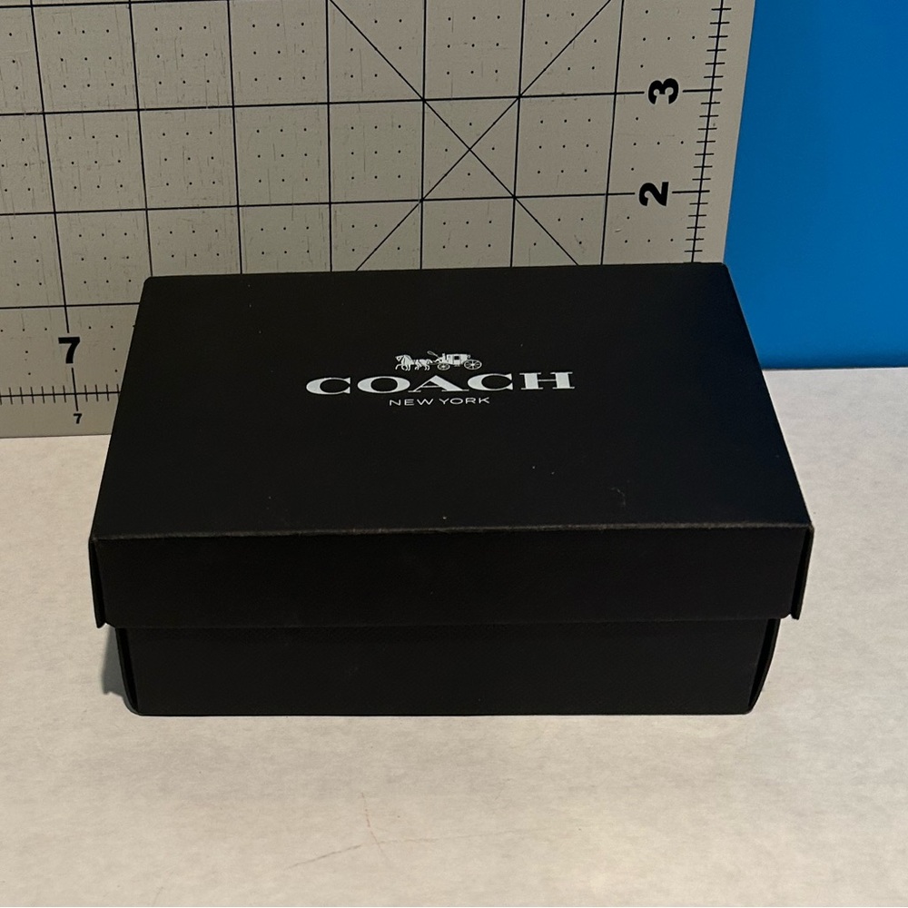 Two Coach Boxes - Picture 5 of 16